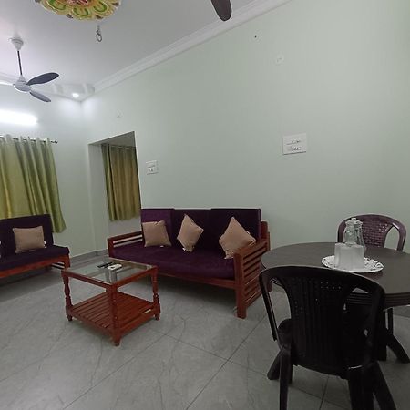 Sk Villa Homestay Pondicherry Bagian luar foto
